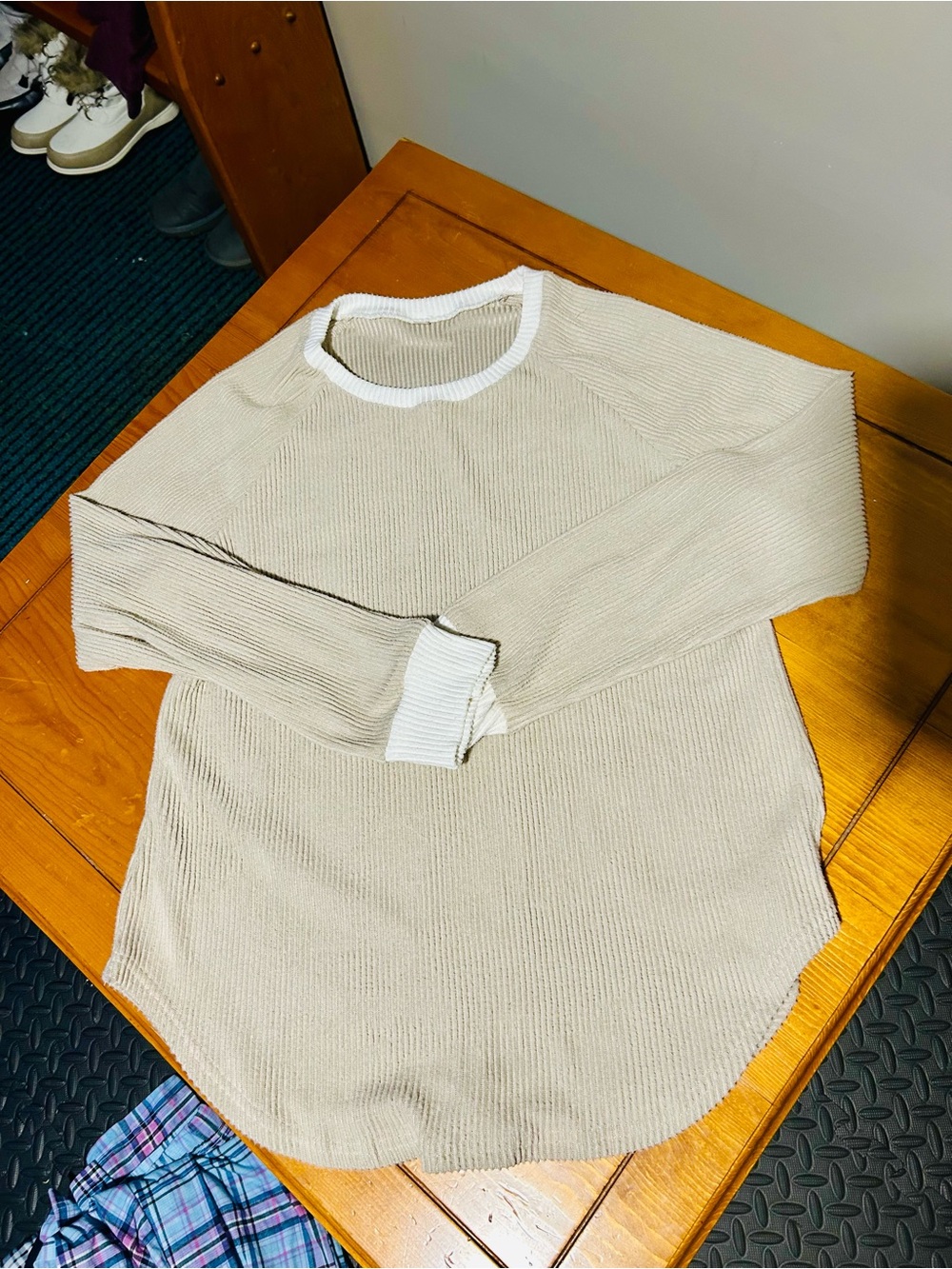 (3/$10) womens Lightweight Crewneck Sweater in Cream